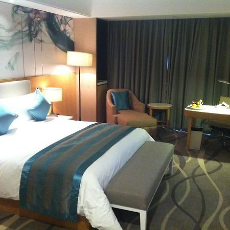 Northern Hotel Шанхай Екстериор снимка