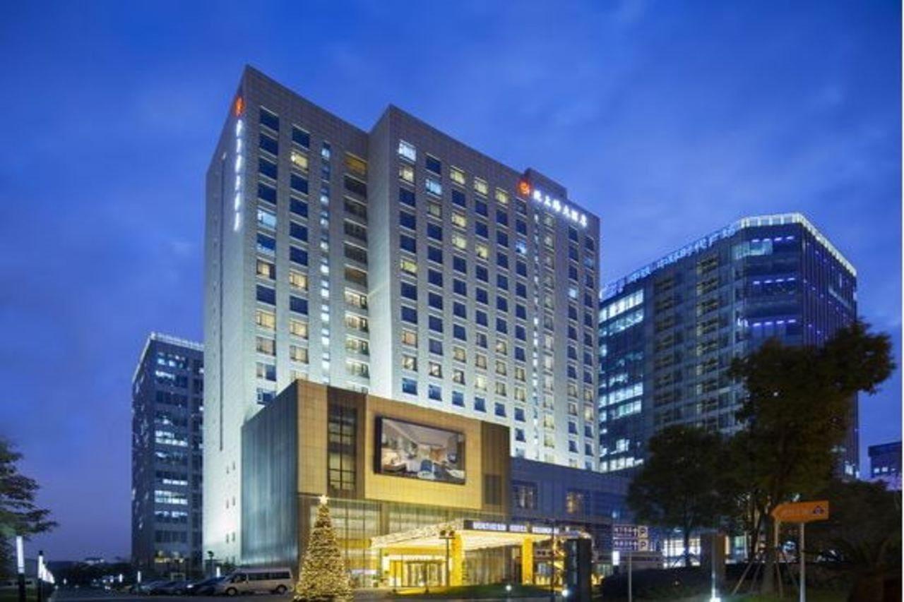 Northern Hotel Шанхай Екстериор снимка